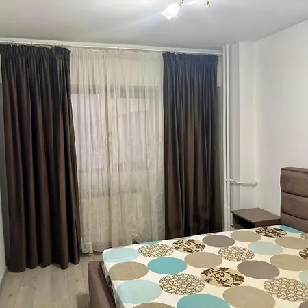Sara Luxury - 3 Lux Cu Terasa Centru - Universitate, *