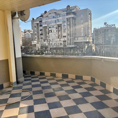 Sara Luxury - 3 Lux Cu Terasa Centru - Universitate, * Craiova