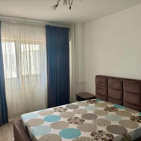 Sara Luxury - 3 Lux Cu Terasa Centru - Universitate, Apartment *