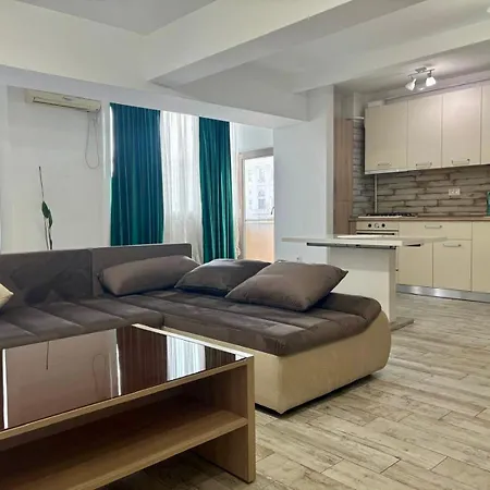 Sara Luxury - 3 Lux Cu Terasa Centru - Universitate, Apartment Craiova